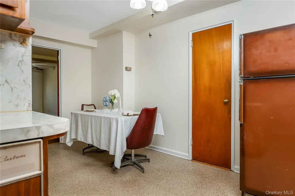 95-01 43rd Avenue Elmhurst NY 11373