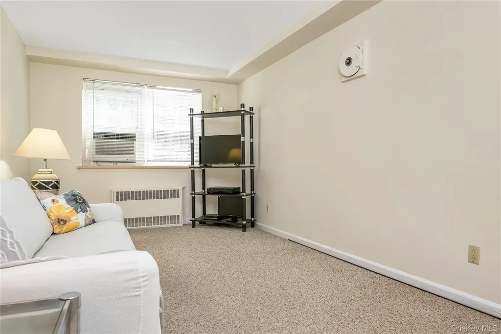95-01 43rd Avenue Elmhurst NY 11373