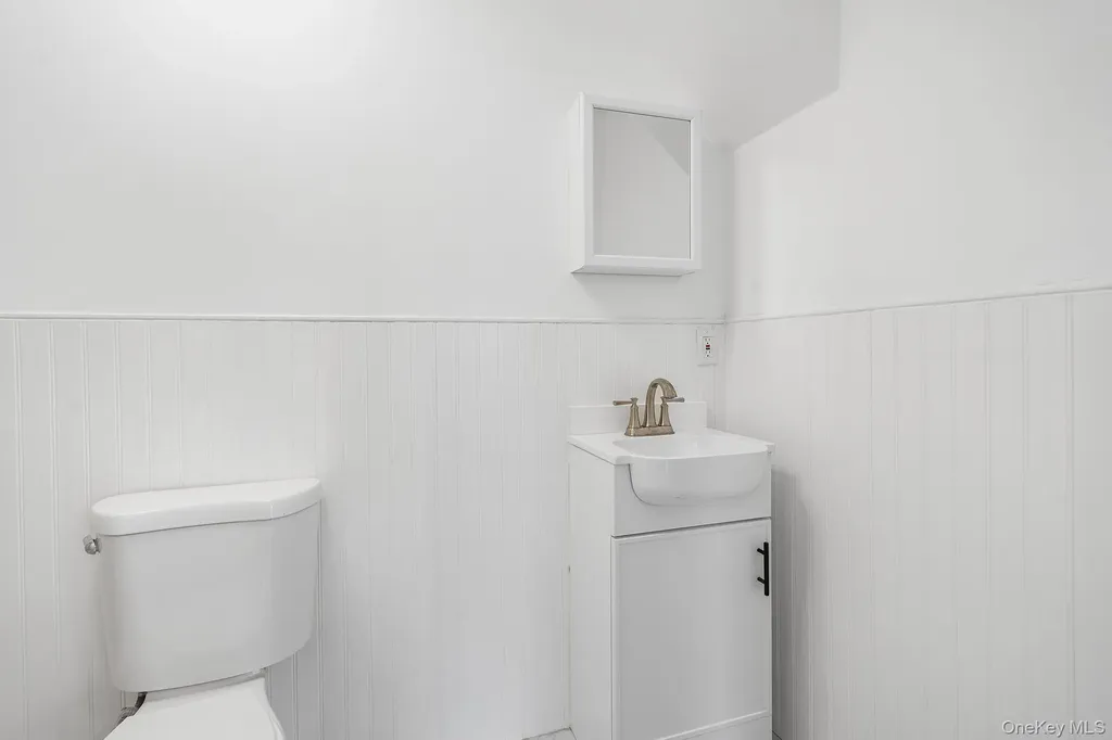 422 Autumn Avenue Brooklyn NY 11208