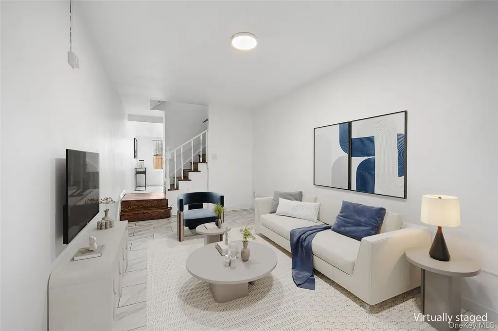 422 Autumn Avenue Brooklyn NY 11208
