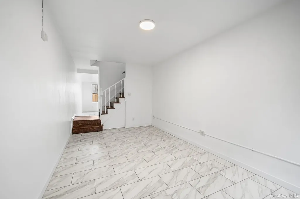 422 Autumn Avenue Brooklyn NY 11208