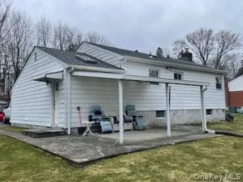 2796 Old Yorktown Road Yorktown Heights NY 10598