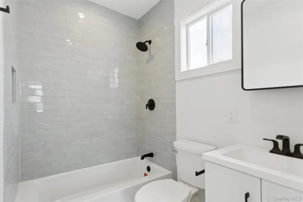 449 W Beech Street Long Beach NY 11561