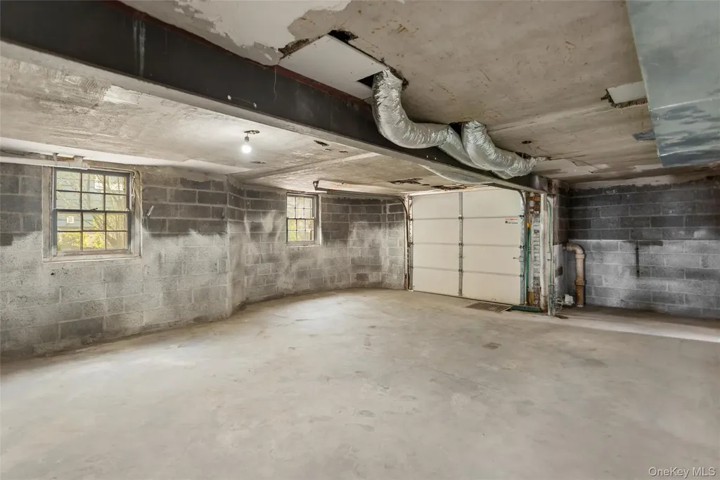 449 W Beech Street Long Beach NY 11561