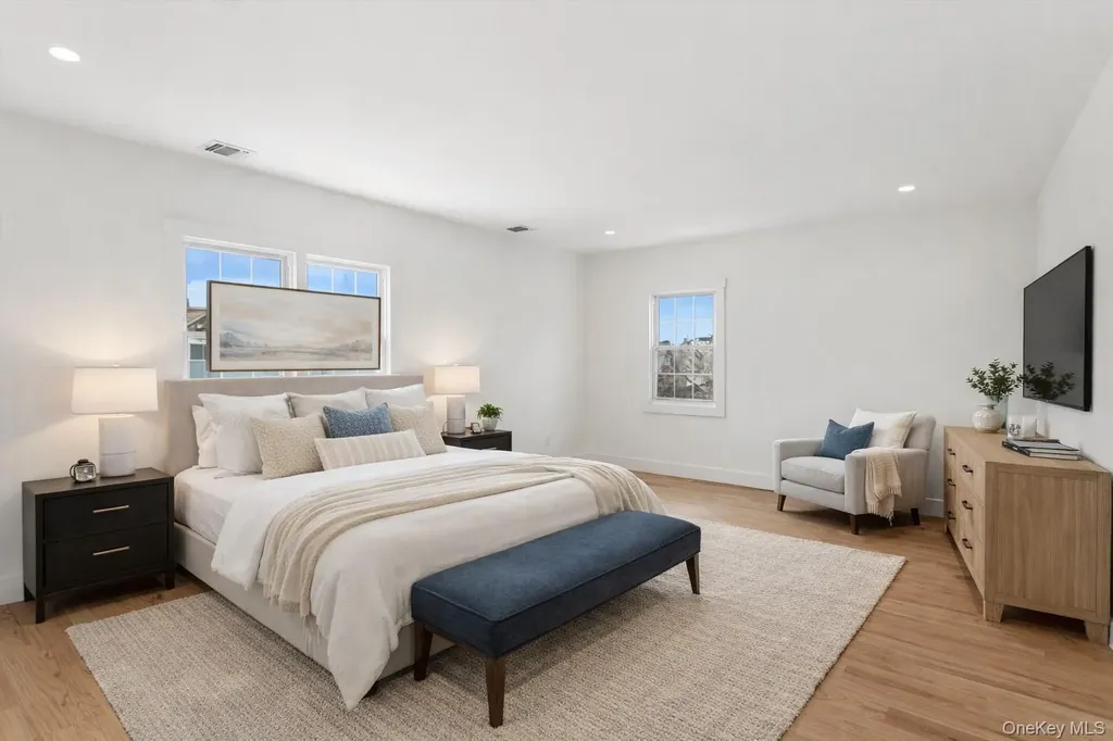 449 W Beech Street Long Beach NY 11561