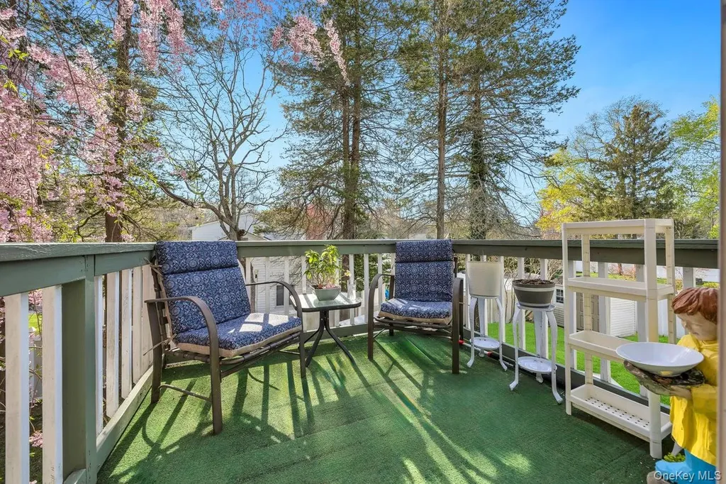 4 Jerome Street Smithtown NY 11787
