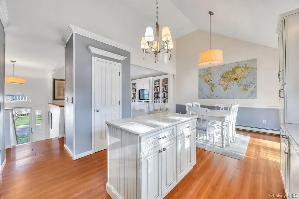 4 Jerome Street Smithtown NY 11787