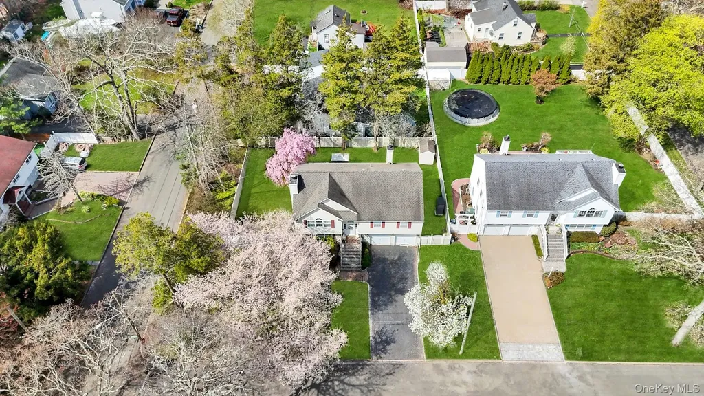 4 Jerome Street Smithtown NY 11787