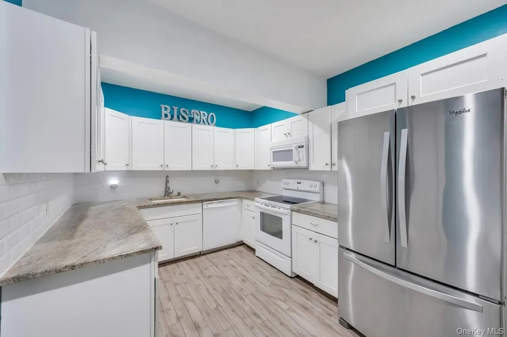 4 Jerome Street Smithtown NY 11787