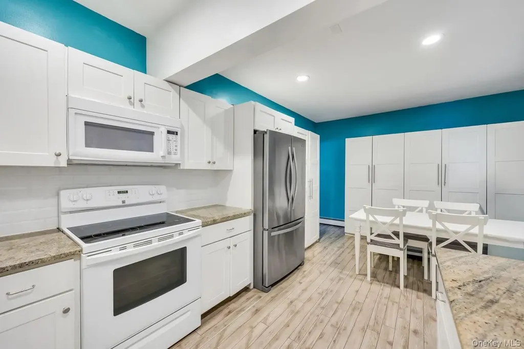 4 Jerome Street Smithtown NY 11787