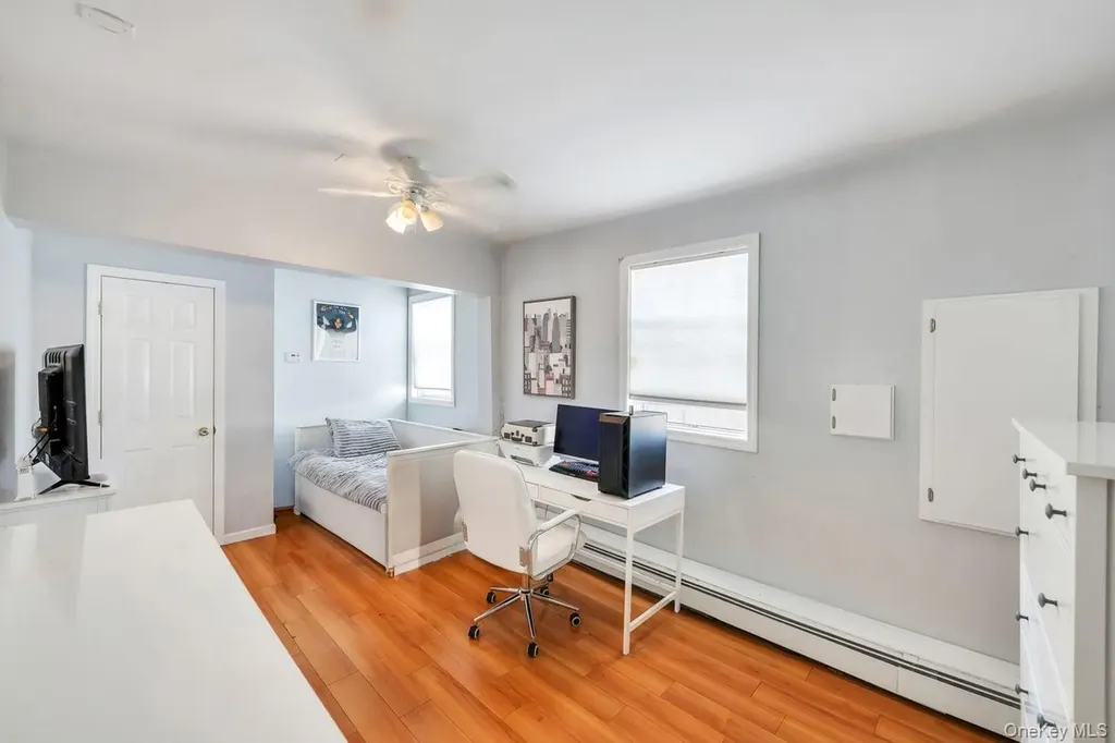 4 Jerome Street Smithtown NY 11787