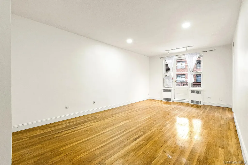 104-20 68th Drive Forest Hills NY 11375