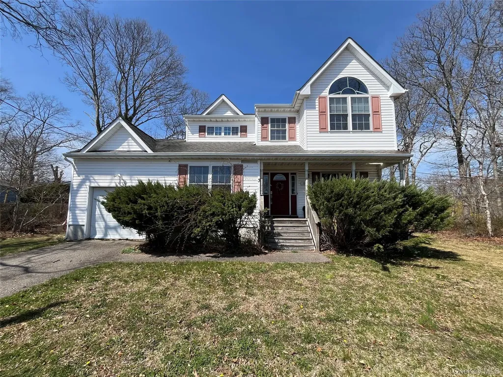 3 Robinwood Drive Mastic Beach NY 11951
