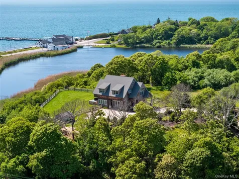 15 Edgemere Street Montauk NY 11954