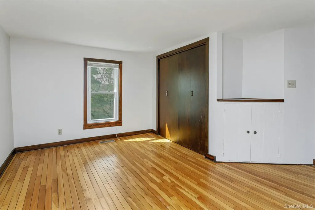 147 Stoneleigh Avenue Carmel NY 10512