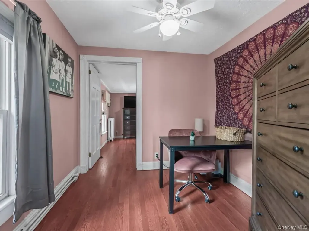 146-07 17th Avenue Whitestone NY 11357