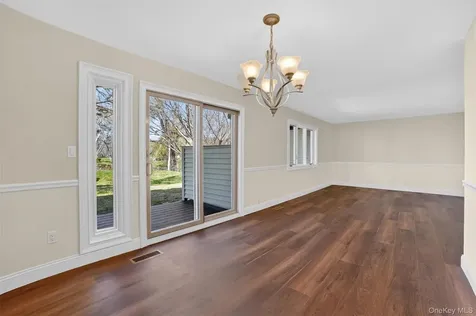 51 Jefferson Oval Yorktown Heights NY 10598