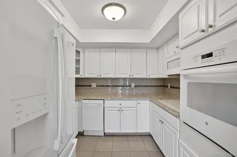 51 Jefferson Oval Yorktown Heights NY 10598