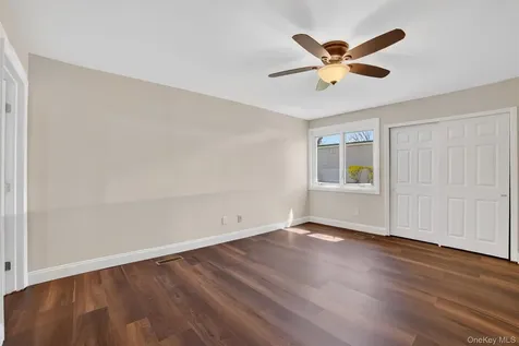 51 Jefferson Oval Yorktown Heights NY 10598
