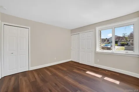 51 Jefferson Oval Yorktown Heights NY 10598