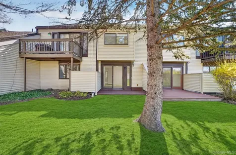 51 Jefferson Oval Yorktown Heights NY 10598