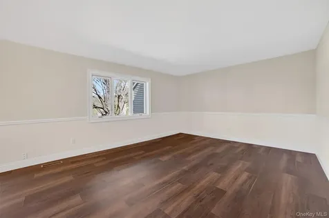 51 Jefferson Oval Yorktown Heights NY 10598