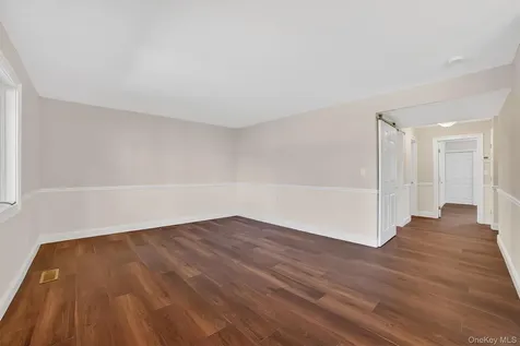 51 Jefferson Oval Yorktown Heights NY 10598