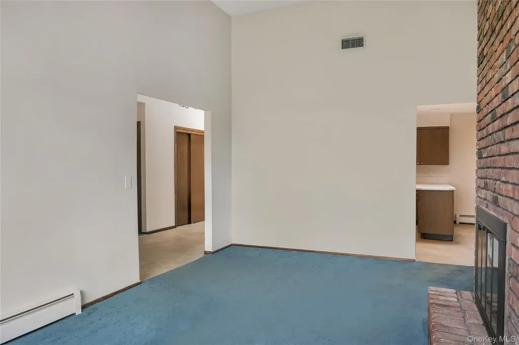 7 Lindner Court Brookhaven NY 11719