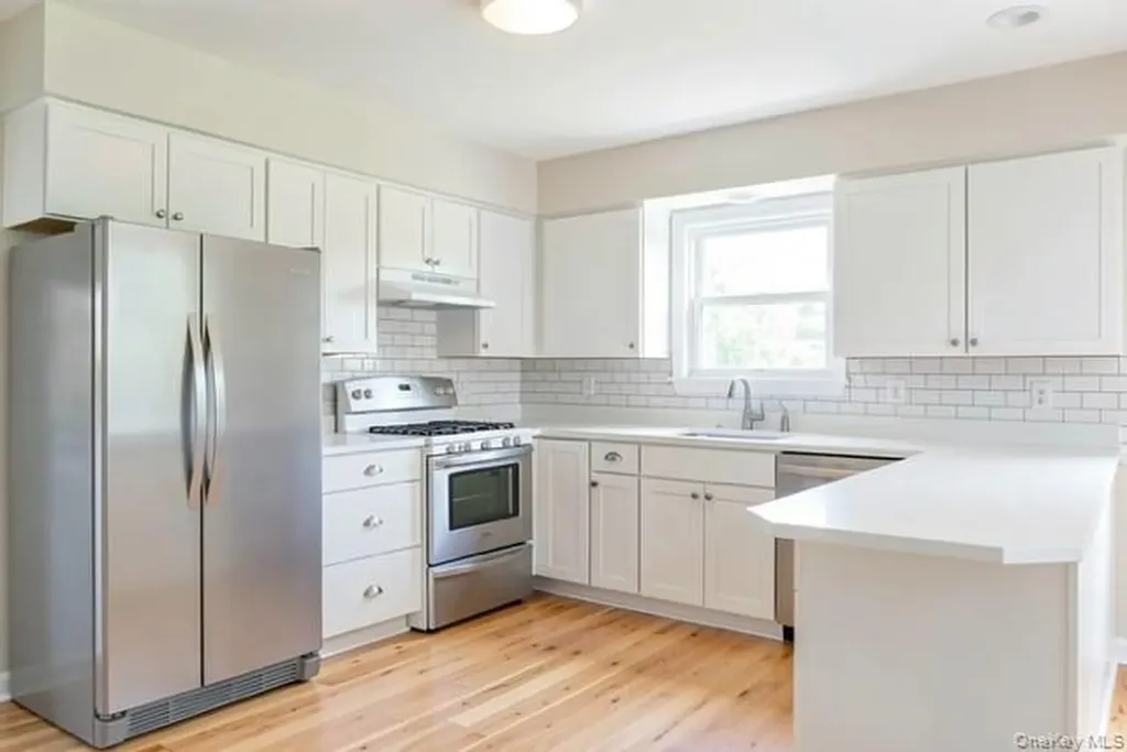 7 Lindner Court Brookhaven NY 11719