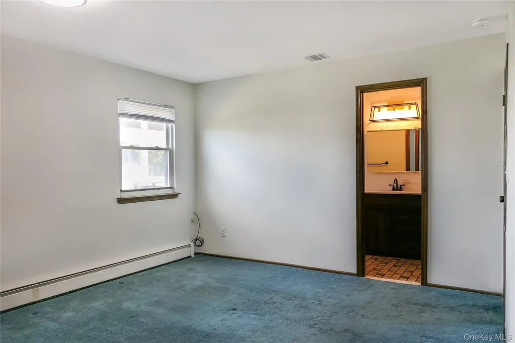 7 Lindner Court Brookhaven NY 11719
