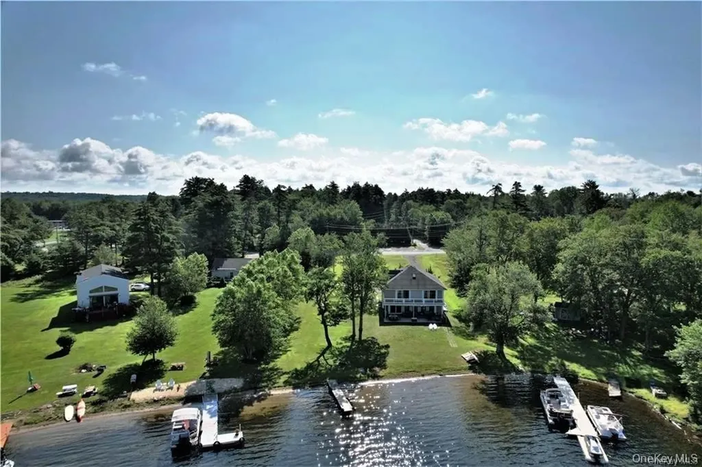 3437 State Route 55 White Lake NY 12786