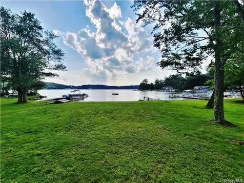 3437 State Route 55 White Lake NY 12786
