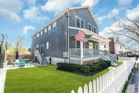 215 North Street Greenport NY 11944