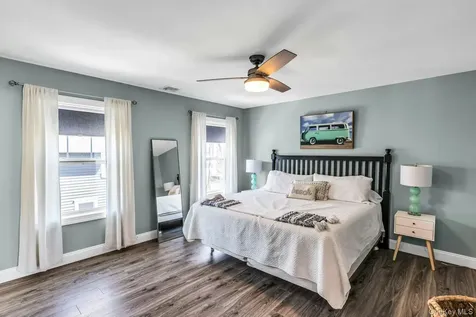 215 North Street Greenport NY 11944
