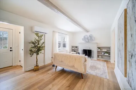 392 Titusville Road Poughkeepsie NY 12603