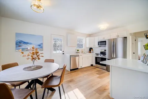 392 Titusville Road Poughkeepsie NY 12603