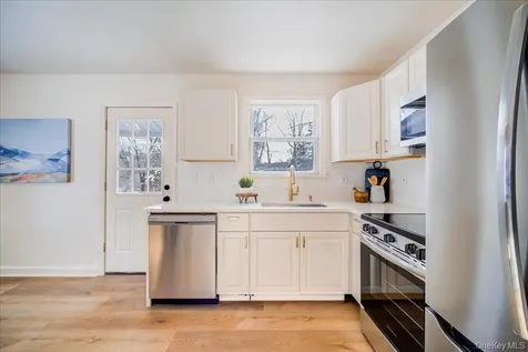 392 Titusville Road Poughkeepsie NY 12603