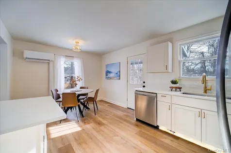 392 Titusville Road Poughkeepsie NY 12603