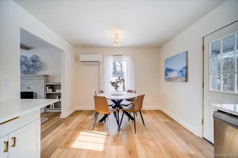 392 Titusville Road Poughkeepsie NY 12603