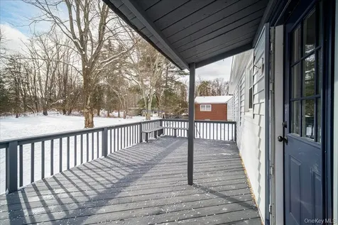 392 Titusville Road Poughkeepsie NY 12603