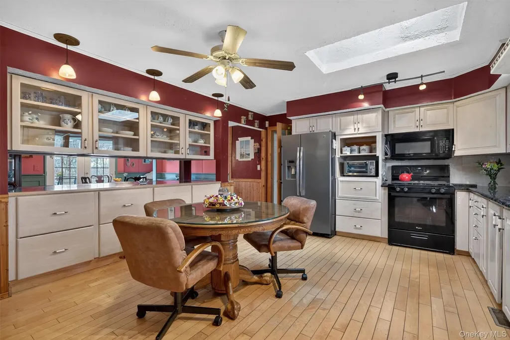 63 Ryerson Road New Hampton NY 10958