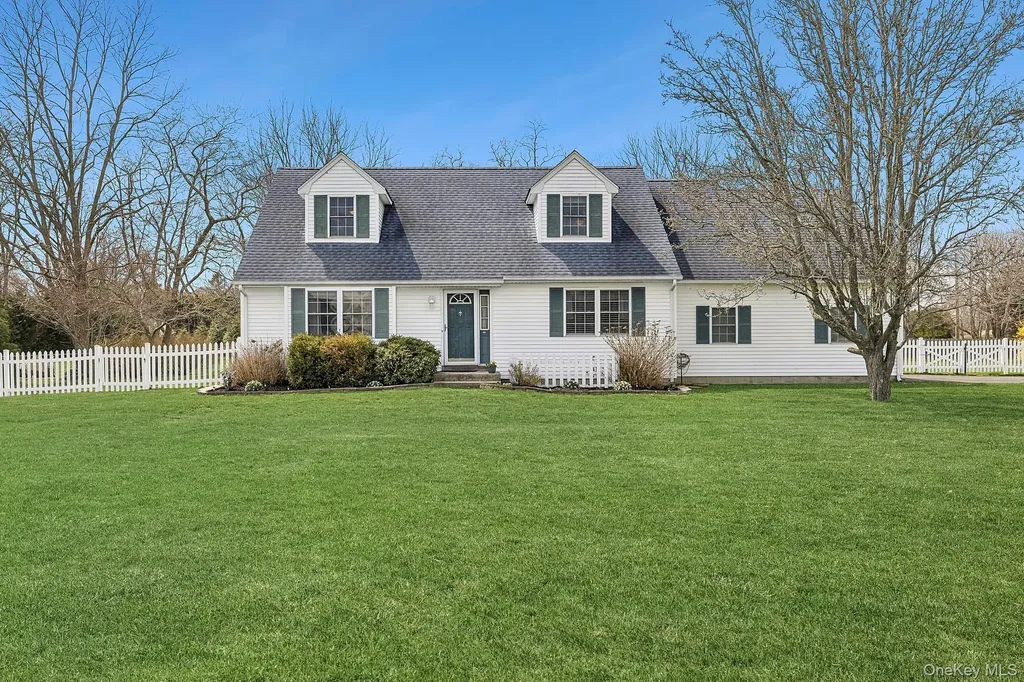 240 Lisa Drive Southold NY 11971