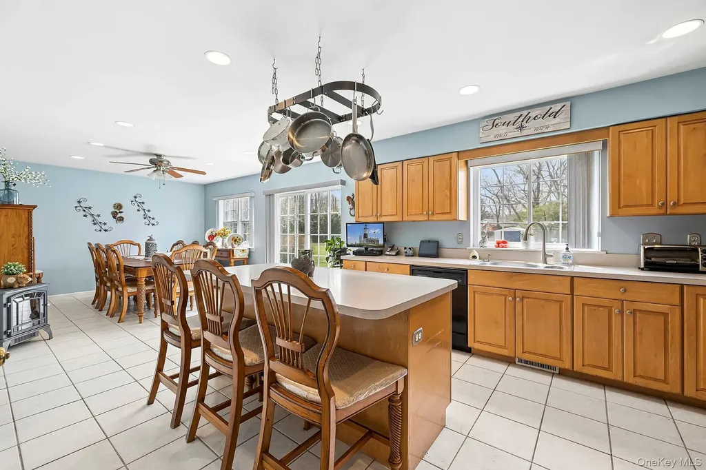 240 Lisa Drive Southold NY 11971