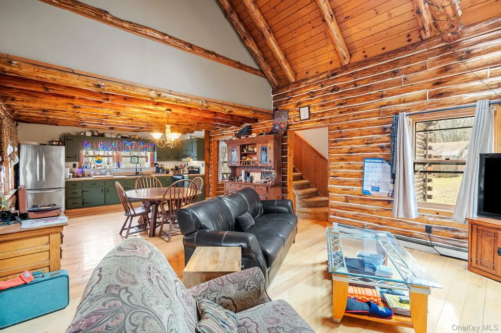 294 Comfort Trail Montgomery NY 12549