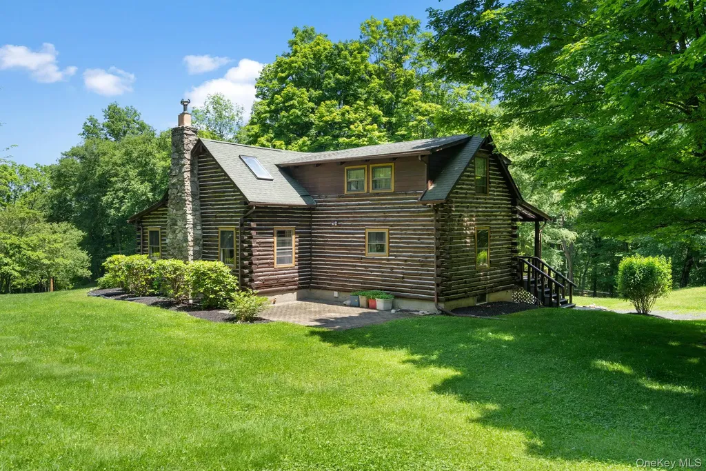 294 Comfort Trail Montgomery NY 12549
