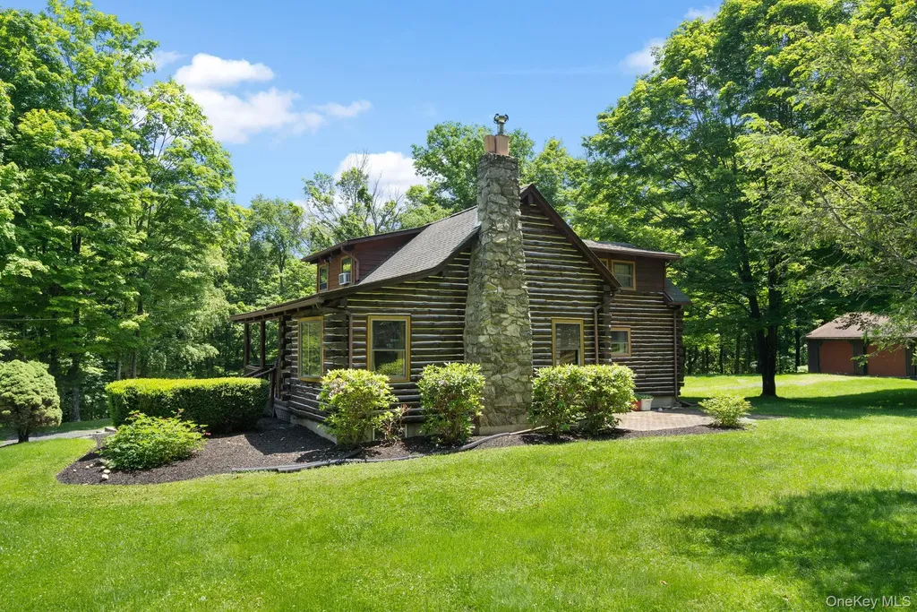 294 Comfort Trail Montgomery NY 12549