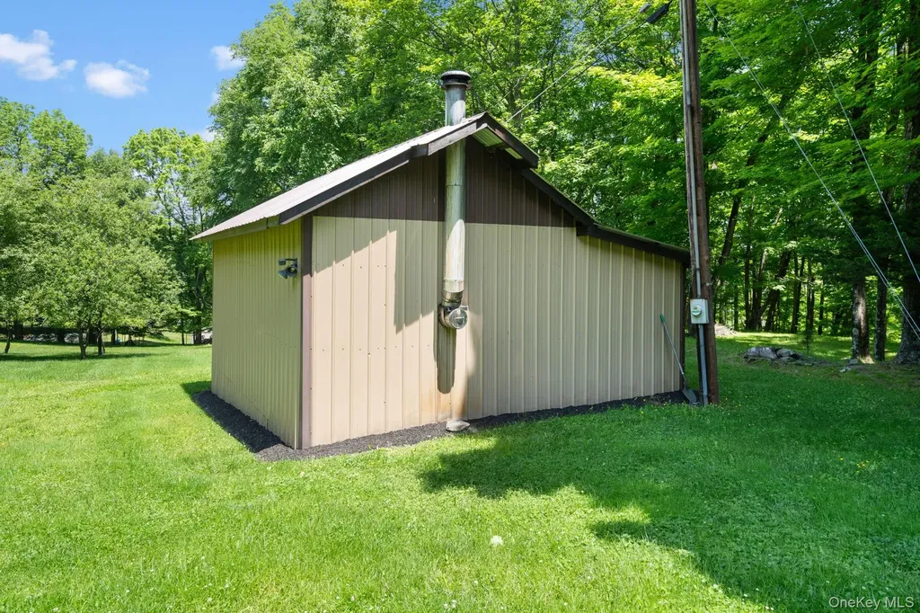 294 Comfort Trail Montgomery NY 12549