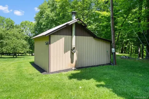 294 Comfort Trail Montgomery NY 12549