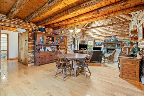 294 Comfort Trail Montgomery NY 12549