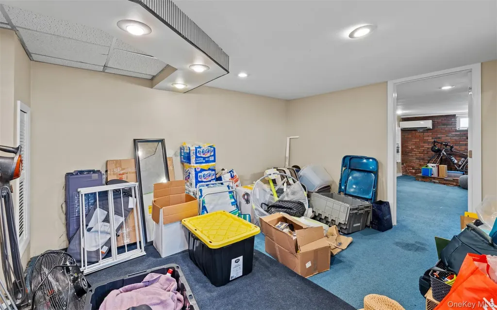 3976 Wicks Avenue Seaford NY 11783